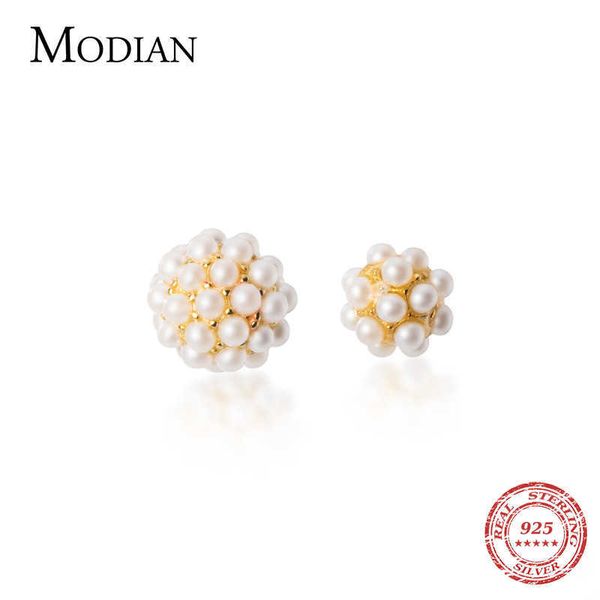fashion pearl geometric round stud earrings for women 925 sterling silver luxury weddiing engagement statement jewelry 210707, Golden;silver
fashion pearl geometric round stud earrings for women 925 sterling silver luxury weddiing engagement statement jewelry 210707, Golden;silver