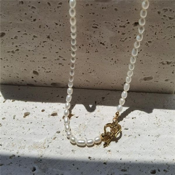 chokers gold hollowed out heart shaped clasp fashion simple freshwater pearl chains necklaces, Golden;silver
chokers gold hollowed out heart shaped clasp fashion simple freshwater pearl chains necklaces, Golden;silver