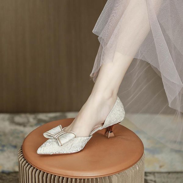 sandals hollow women's mid-heel 2021 summer bow fairy style fashion baotou fine-heel pointed shoes, Black
sandals hollow women's mid-heel 2021 summer bow fairy style fashion baotou fine-heel pointed shoes, Black