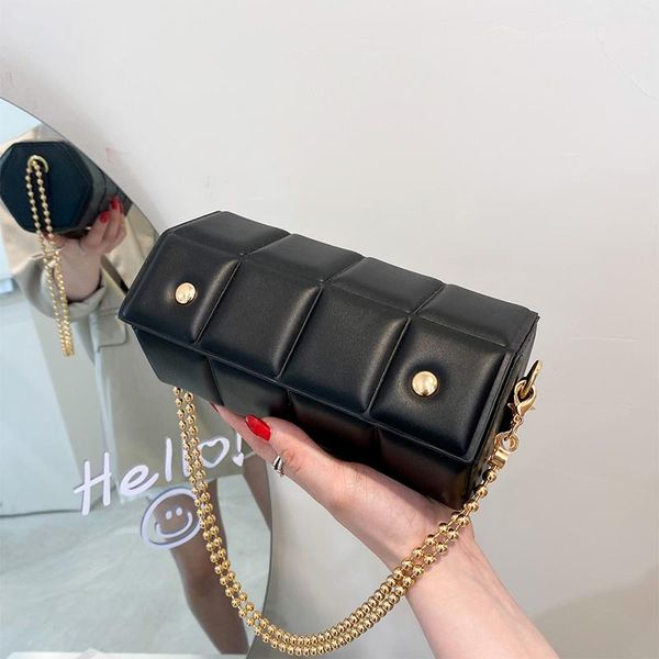 cross body solid color box bag pearl tote 2021 summer pu leather women's designer handbag chain shoulder messenger
cross body solid color box bag pearl tote 2021 summer pu leather women's designer handbag chain shoulder messenger