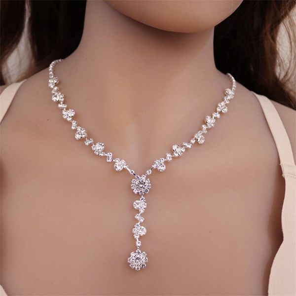 chokers classic crystal silver color white choker necklace for women trendy rhinestone collar jewelry, Golden;silver
chokers classic crystal silver color white choker necklace for women trendy rhinestone collar jewelry, Golden;silver