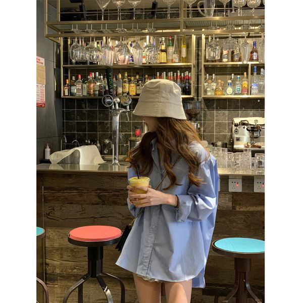 T-shirt T-shirt Korean loose blue women's design sense niche shirt 2021 summer versatile top, White 
T-shirt T-shirt Korean loose blue women's design sense niche shirt 2021 summer versatile top, White