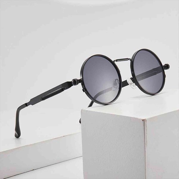 classic steampunk sunglasses men and women brand retro round metal glasses, White;black
classic steampunk sunglasses men and women brand retro round metal glasses, White;black