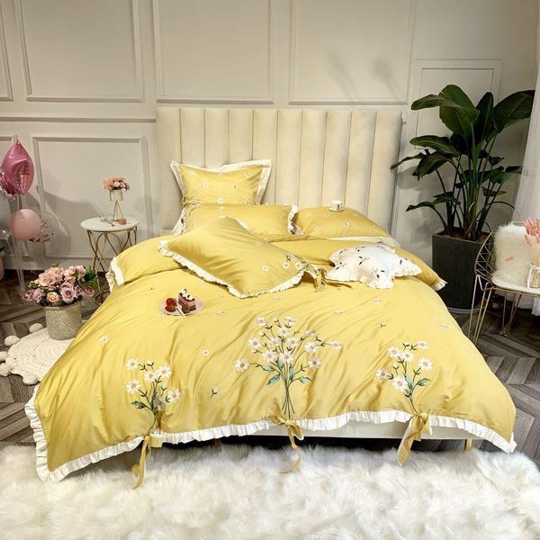 40premium embroidery egyptian cotton yellow duvet cover bedding set king size bed sheet/linen pillow shams 4/7pcs sets
40premium embroidery egyptian cotton yellow duvet cover bedding set king size bed sheet/linen pillow shams 4/7pcs sets