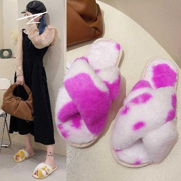2021 cow color fashion cross plush women's plush flip flops home cotton slippers, Black
2021 cow color fashion cross plush women's plush flip flops home cotton slippers, Black