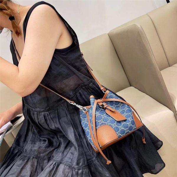 evening bags casual canvas bucket bag for women designer drawstring handbags luxury pu leather patchwork shoulder crossbody large tote
evening bags casual canvas bucket bag for women designer drawstring handbags luxury pu leather patchwork shoulder crossbody large tote