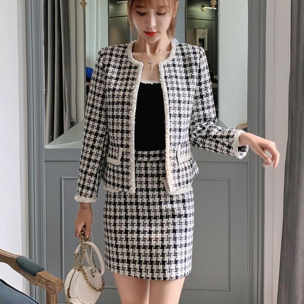skirts korean houndstooth tweed 2 piece women autumn winter wool coat short jacket + mini output set female two clothes, Black
skirts korean houndstooth tweed 2 piece women autumn winter wool coat short jacket + mini output set female two clothes, Black