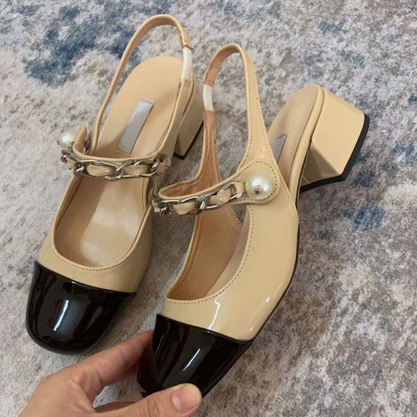 sandals for women designer shoes heels designer a variety of colors can be randomly matched to attend various occasions 34-40 with box, Black
sandals for women designer shoes heels designer a variety of colors can be randomly matched to attend various occasions 34-40 with box, Black