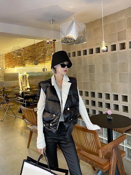 women's vests winter coat women korean style contrast color patchwork sleeveless jacket chalecos para mujer, Black;white
women's vests winter coat women korean style contrast color patchwork sleeveless jacket chalecos para mujer, Black;white