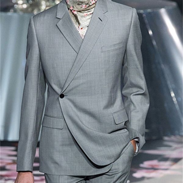 men's suits & blazers one button design gray suit handsome men custom jacket pants groom wedding slim fit tuxedo trajes de hombre costu, White;black
men's suits & blazers one button design gray suit handsome men custom jacket pants groom wedding slim fit tuxedo trajes de hombre costu, White;black