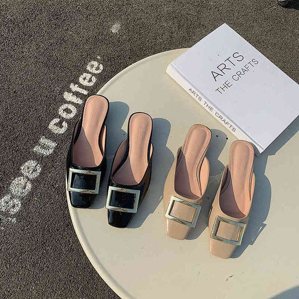 square toe women sandals slippers slip on shallow slides thick low heels casual black/beige thick low heels metal design summer 210513
square toe women sandals slippers slip on shallow slides thick low heels casual black/beige thick low heels metal design summer 210513