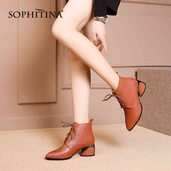 sophitina women's boots genuine leather pointed toe fashion cross-tied shoes special ankle boots po222 210513, Black
sophitina women's boots genuine leather pointed toe fashion cross-tied shoes special ankle boots po222 210513, Black