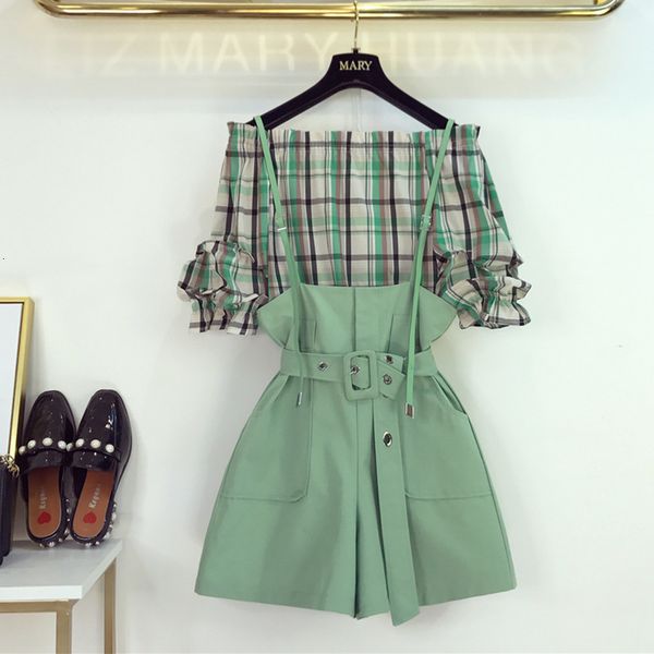short women outside the shoulder slash neck chess shirt + green pocket stripes suspend shorts set 2021 summer 2 piece assembly slacks overal, White;black
short women outside the shoulder slash neck chess shirt + green pocket stripes suspend shorts set 2021 summer 2 piece assembly slacks overal, White;black