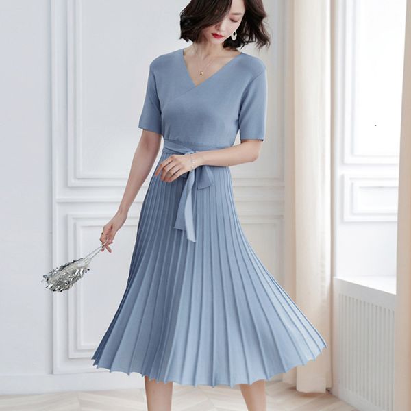 casual dresses summer knitted sweater women korean sweet vestidos long sleeve button pleated robe femme gpx2, Black;gray
casual dresses summer knitted sweater women korean sweet vestidos long sleeve button pleated robe femme gpx2, Black;gray