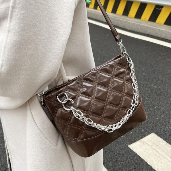 evening bags high capacity bucket bag handbags designer women shoulder 2022 hit winter luxury fashion ladies brand crossbody purses
evening bags high capacity bucket bag handbags designer women shoulder 2022 hit winter luxury fashion ladies brand crossbody purses