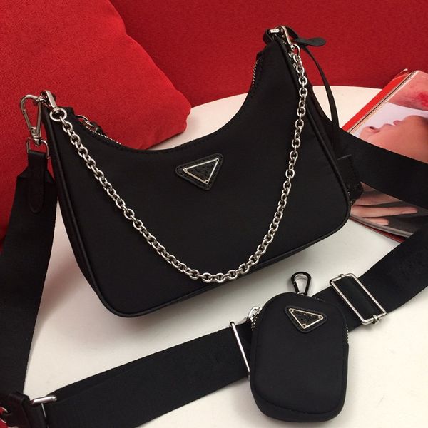 luxury bags re-edition 2005 re-nylon bag saffiano trim totes removable chain handle detachable adjustable logo-print woven nylon shoulder st
luxury bags re-edition 2005 re-nylon bag saffiano trim totes removable chain handle detachable adjustable logo-print woven nylon shoulder st