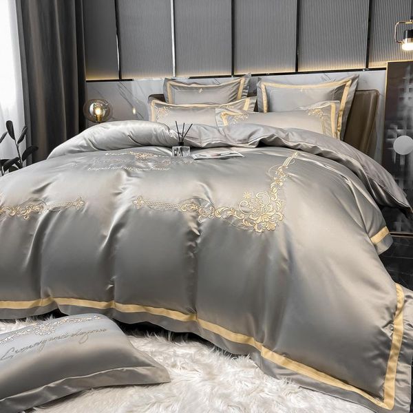 european luxury silk four piece set of all cotton bed sheet embroidered quilt cover silky naked bedclothes pure bedding sets
european luxury silk four piece set of all cotton bed sheet embroidered quilt cover silky naked bedclothes pure bedding sets