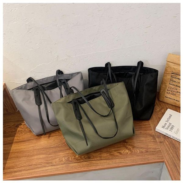colla fashion vintage women handbag designers high capcaity simple nylon female shopping bag for young girls handle bags cross body
colla fashion vintage women handbag designers high capcaity simple nylon female shopping bag for young girls handle bags cross body