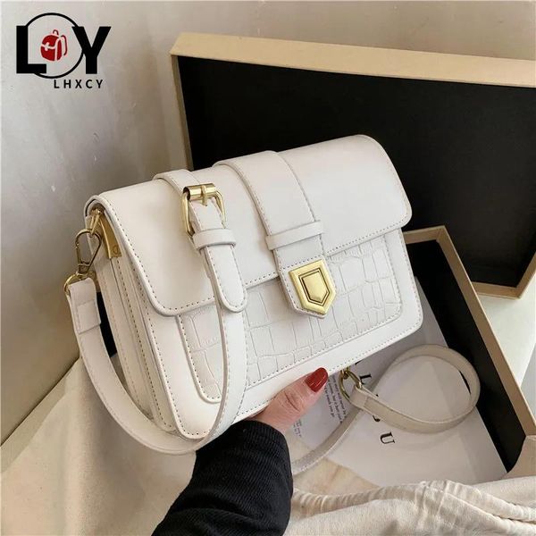 pu leather clamshell crossbody bags fashion zipper buckle travel for women casual designer shoulder bag
pu leather clamshell crossbody bags fashion zipper buckle travel for women casual designer shoulder bag