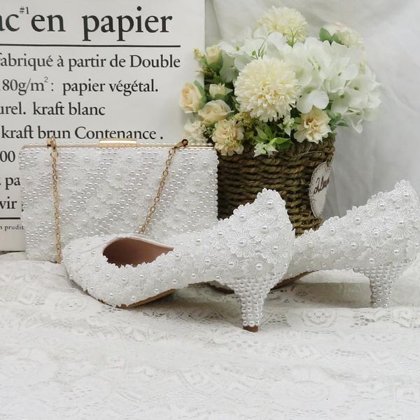 dress shoes baoyafang white flower wedding and bags sets ladies pointed toe woman high heel sweet bridal pumps matching bag, Black
dress shoes baoyafang white flower wedding and bags sets ladies pointed toe woman high heel sweet bridal pumps matching bag, Black