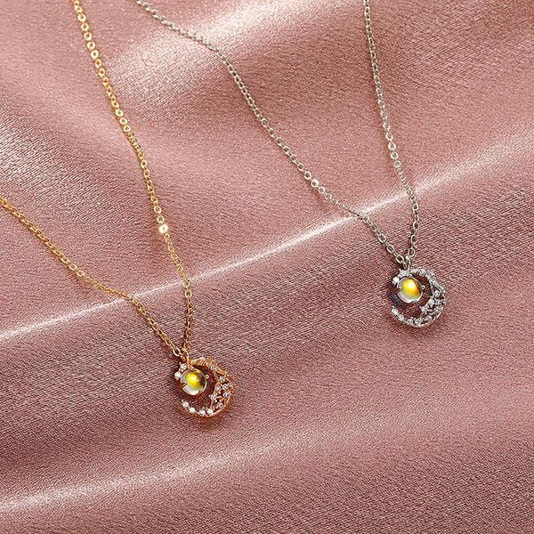 chokers geometric rhinestone moon shaped pendant necklace for women initial clavicle chain aesthetic party jewelry gift, Golden;silver
chokers geometric rhinestone moon shaped pendant necklace for women initial clavicle chain aesthetic party jewelry gift, Golden;silver