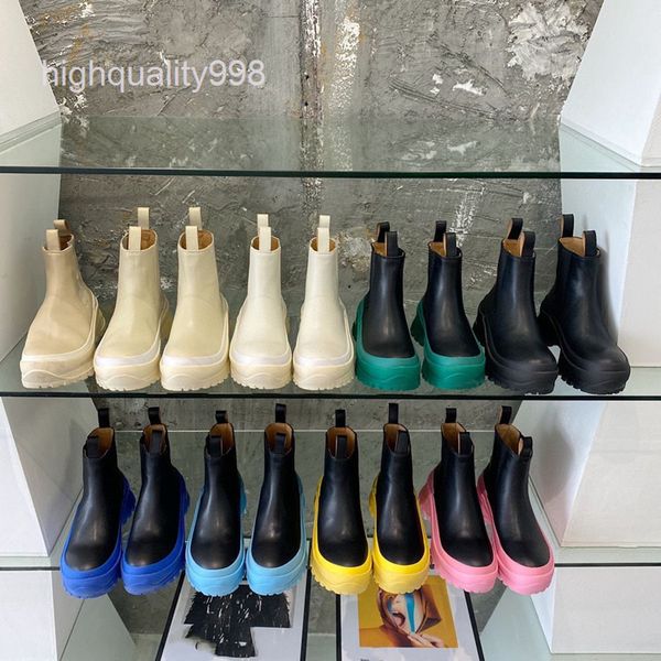 boots high end quality autumn winter thick soled short boots increased martin leather casual, Black
boots high end quality autumn winter thick soled short boots increased martin leather casual, Black