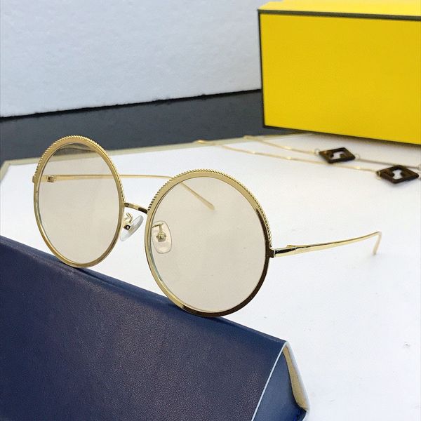 classic retro mens sunglasses fashion design womens glasses luxury brand designer eyeglass simple business style uv400 with box f 0834s size, White;black
classic retro mens sunglasses fashion design womens glasses luxury brand designer eyeglass simple business style uv400 with box f 0834s size, White;black