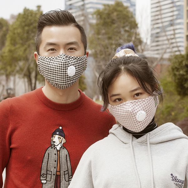 autumn and winter warm breathing valve protective mask with pieces of 5-layer filter, washable and adjustable cotton
autumn and winter warm breathing valve protective mask with pieces of 5-layer filter, washable and adjustable cotton