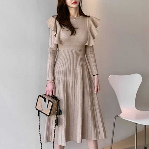 fashion elegant midi knitted sweater dress winter women knit bodycon ruffles pullover es 210601, Black;gray
fashion elegant midi knitted sweater dress winter women knit bodycon ruffles pullover es 210601, Black;gray