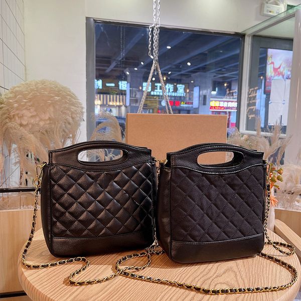 designer channelity bags for women black handbag leather chain slant shoulder clutch totes bag cc double letters solid hasp waist square str
designer channelity bags for women black handbag leather chain slant shoulder clutch totes bag cc double letters solid hasp waist square str