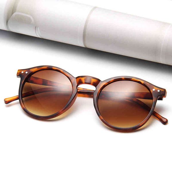 vintage leopard round sunglasses women fashion cat eye mirror sun glasses female brand designer classic gradient oculos de sol, White;black
vintage leopard round sunglasses women fashion cat eye mirror sun glasses female brand designer classic gradient oculos de sol, White;black