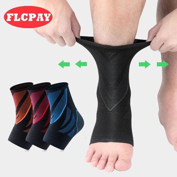 ankle support 1 pair brace compression sleeve elastic breathable for lnjury recovery joint pain foot sports sock protector, Blue;black
ankle support 1 pair brace compression sleeve elastic breathable for lnjury recovery joint pain foot sports sock protector, Blue;black