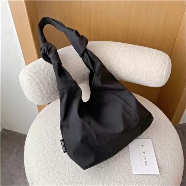 evening bags casual nylon solid color women's hasp hobo simple wild handbag totes for women large capacity travel shoulder shopping
evening bags casual nylon solid color women's hasp hobo simple wild handbag totes for women large capacity travel shoulder shopping