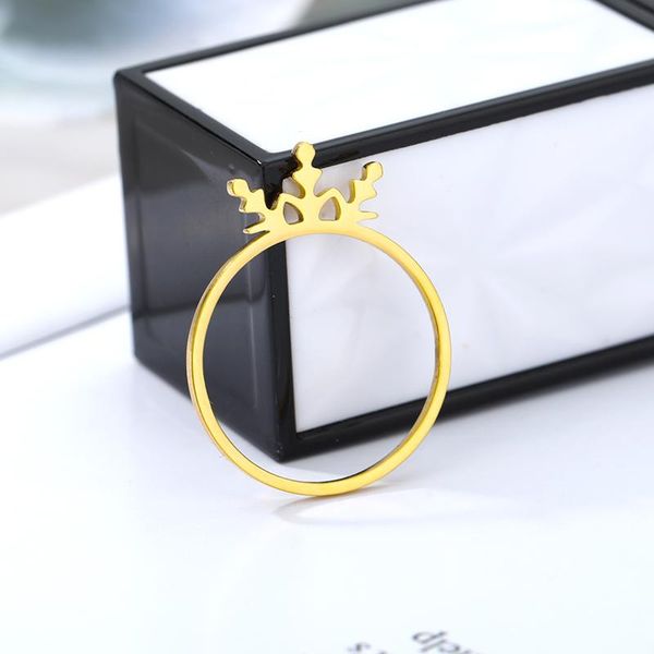 wedding rings stainless steel king queen couple ring small crown finger for women lovers cute jewelry accessories 2021, Slivery;golden
wedding rings stainless steel king queen couple ring small crown finger for women lovers cute jewelry accessories 2021, Slivery;golden