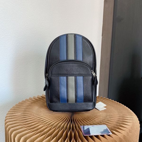 2021 large capacity black cross-body bag casual style chest bags stripe design mens's outdoor travel purse circular arc zipper shoulder
2021 large capacity black cross-body bag casual style chest bags stripe design mens's outdoor travel purse circular arc zipper shoulder