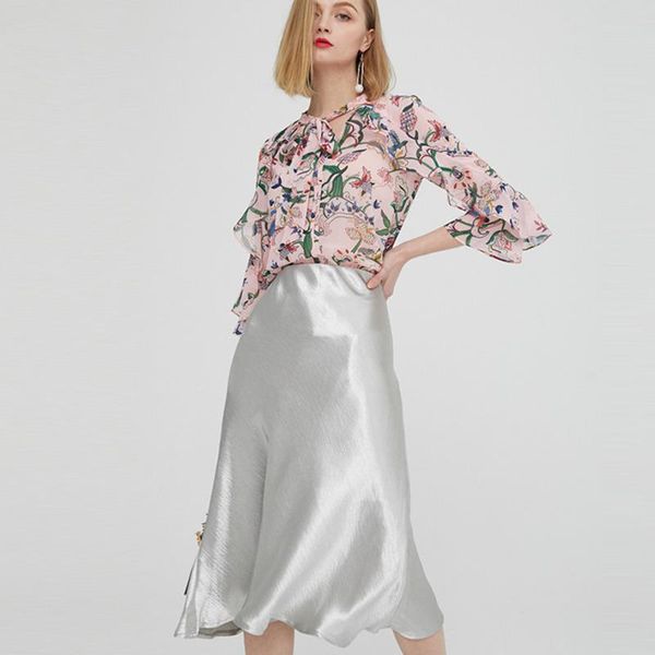 women solid satin casual long summer skirts office ladies elegant a-line skirt 2021, Black
women solid satin casual long summer skirts office ladies elegant a-line skirt 2021, Black