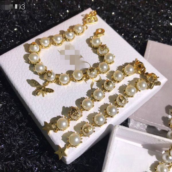 designer jewelry family pearl bee necklace bracelet brass multi-element letter temperament simple fashion net red women, Silver
designer jewelry family pearl bee necklace bracelet brass multi-element letter temperament simple fashion net red women, Silver