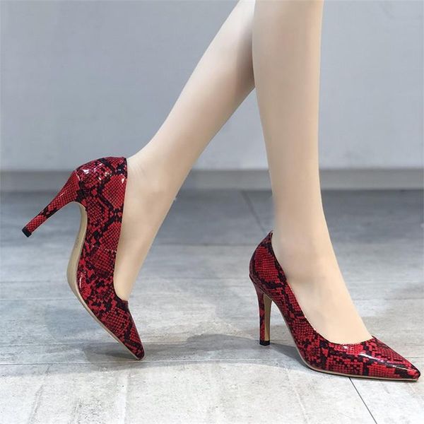 dress shoes women's fashionable and elegant commuter all-match snake print pu personalized pointed high heels woman 2021, Black
dress shoes women's fashionable and elegant commuter all-match snake print pu personalized pointed high heels woman 2021, Black