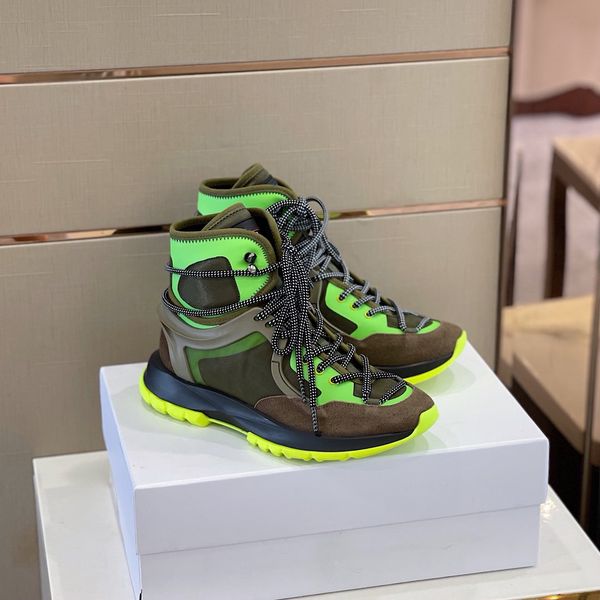 combination bottom unveils triple-s 17fw luxury designer shoe man woman sneaker mixed colors thick heel grandpa trainer casual shoes a60, Black
combination bottom unveils triple-s 17fw luxury designer shoe man woman sneaker mixed colors thick heel grandpa trainer casual shoes a60, Black