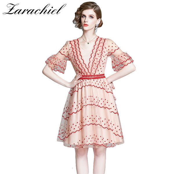dresses arrival summer sweet embroidery dot women high-end flare sleeve v-neck elegant female mesh party vestidos, Black;gray
dresses arrival summer sweet embroidery dot women high-end flare sleeve v-neck elegant female mesh party vestidos, Black;gray