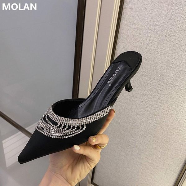 dress shoes molan brand designer 2021 autumn woman pumps luxury bling rhinestone fringe pointed kitten heels silk lady party, Black
dress shoes molan brand designer 2021 autumn woman pumps luxury bling rhinestone fringe pointed kitten heels silk lady party, Black