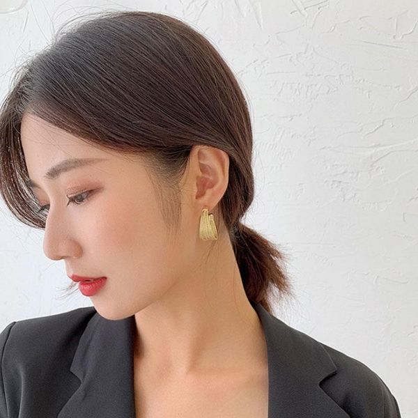 stud trend fashion s925 silver needle earrings korean version simple net red personalized 14k gold high sense, Golden;silver
stud trend fashion s925 silver needle earrings korean version simple net red personalized 14k gold high sense, Golden;silver