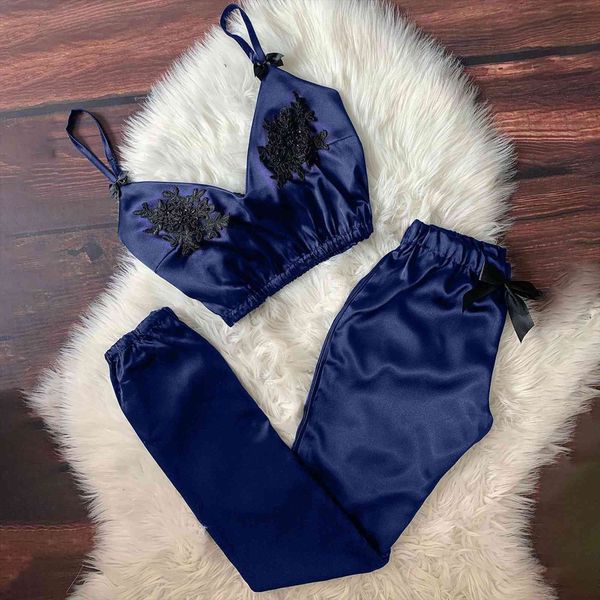 velvet vintage lingerie lace women sleepwear v neck camisole pijamas femmes underwear nightwear pants set, Black;red
velvet vintage lingerie lace women sleepwear v neck camisole pijamas femmes underwear nightwear pants set, Black;red