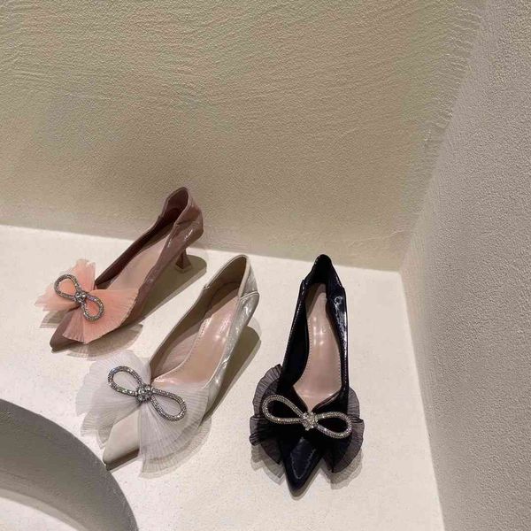 dress shoes pointed toe women pumps rhinestone bow design fashion shallow slip on thin high heel spring/summer beige/black/pink u2
dress shoes pointed toe women pumps rhinestone bow design fashion shallow slip on thin high heel spring/summer beige/black/pink u2