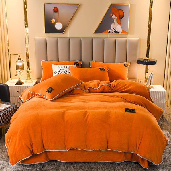 warm autumn and winter thickened solid color milk veet four piece bedding quilt sheet gift
warm autumn and winter thickened solid color milk veet four piece bedding quilt sheet gift