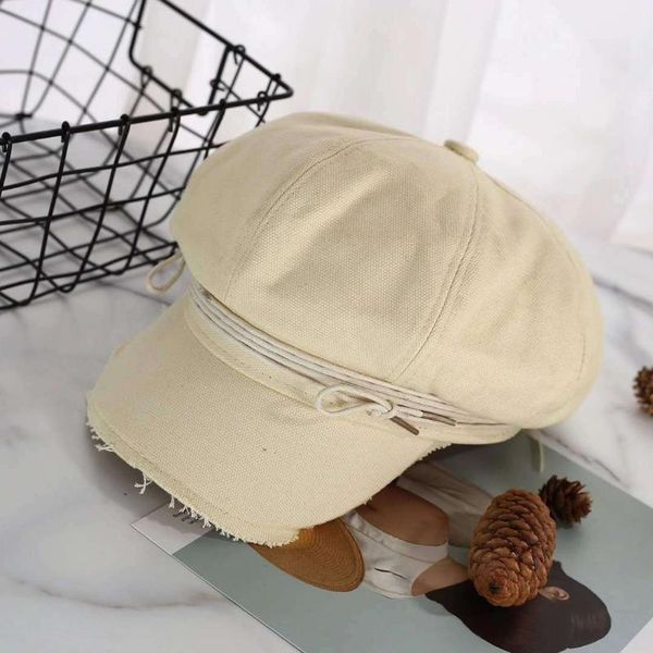 berets japanese octagonal hat female autumn and winter korean fashion wild pure color painter net red beret sboy, Blue;gray
berets japanese octagonal hat female autumn and winter korean fashion wild pure color painter net red beret sboy, Blue;gray