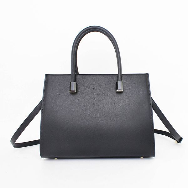 designers womens handbags purses handbag women bags europe and america casual fashion classic all-match crossbody purse hh002
designers womens handbags purses handbag women bags europe and america casual fashion classic all-match crossbody purse hh002