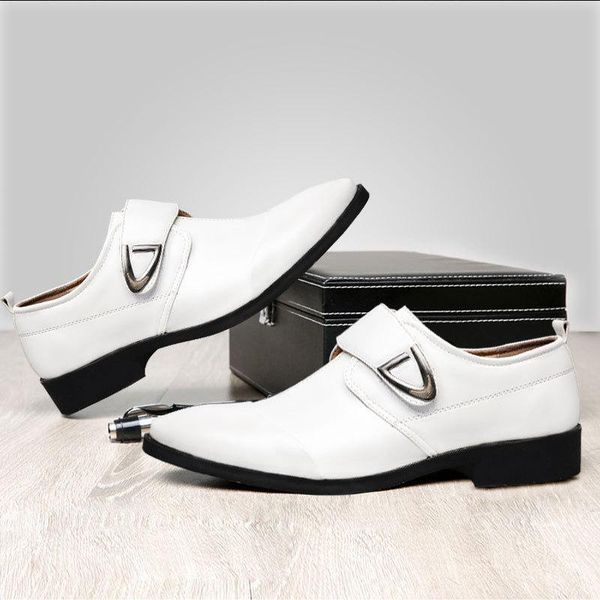 2021fashion casual pointed men's leather shoes business dress men work office wedding designer, Black
2021fashion casual pointed men's leather shoes business dress men work office wedding designer, Black