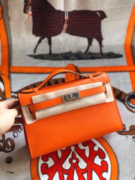 evening bags bb06112 100% genuine leather luxury handbags women designer crossbody for runway
evening bags bb06112 100% genuine leather luxury handbags women designer crossbody for runway