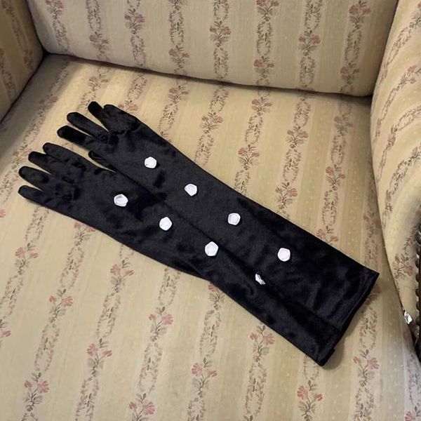 five fingers gloves black white satin fashionable prom dress women' evening party formal solid color long finger mittens, Blue;gray
five fingers gloves black white satin fashionable prom dress women' evening party formal solid color long finger mittens, Blue;gray
